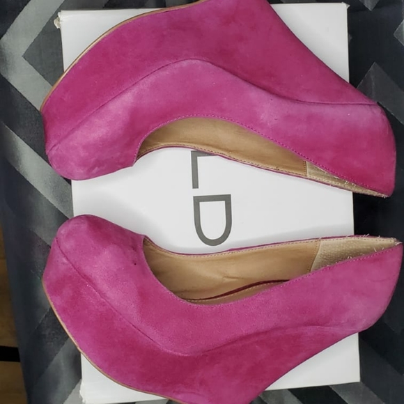 (PAMMY) STEVE MADDEN WEDGED SHOE - Picture 5 of 5